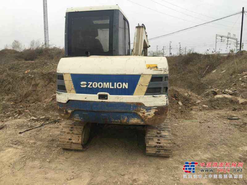 陕西出售转让二手6000小时2012年中联重科ZE60挖掘机