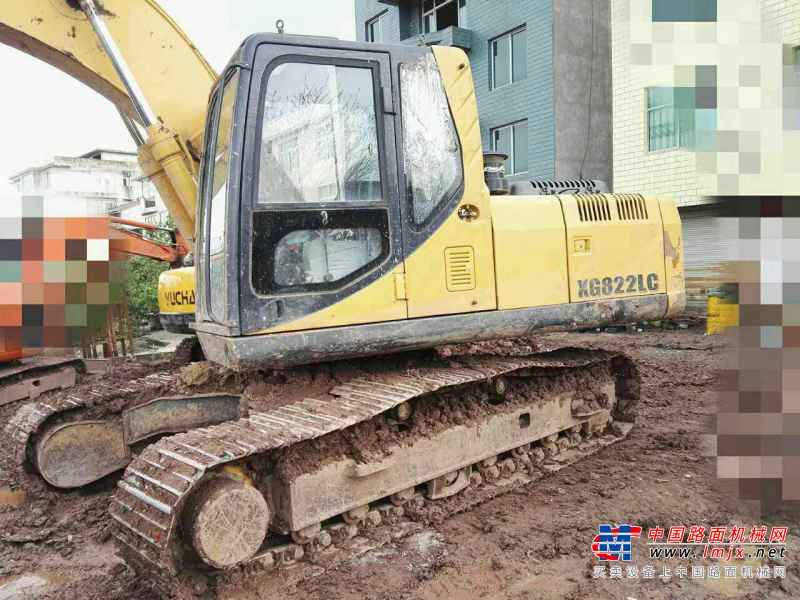 四川出售转让二手8452小时2010年厦工XG822LC挖掘机