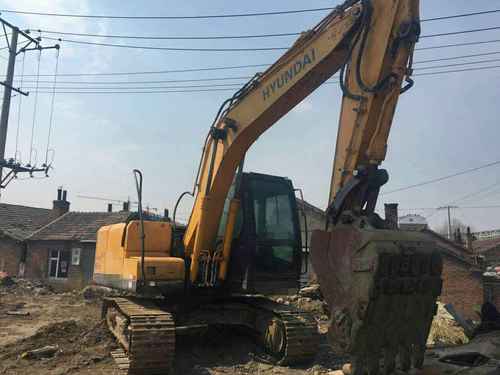 吉林出售转让二手8400小时2010年现代R150LC挖掘机
