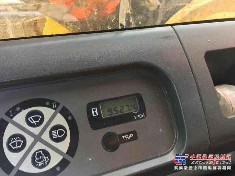 吉林出售转让二手9000小时2011年住友SH210挖掘机
