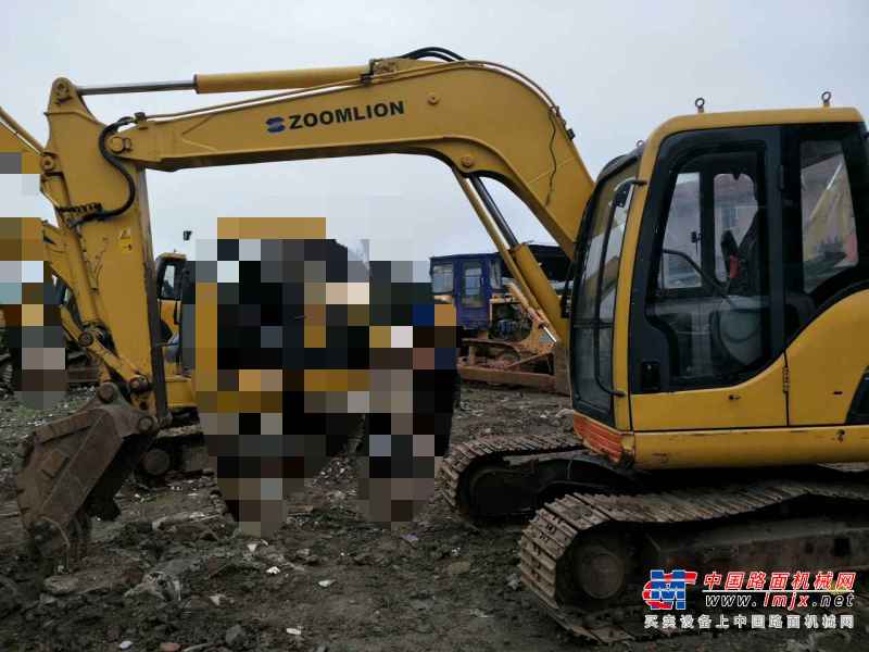 四川出售转让二手7526小时2011年中联重科ZE85E挖掘机