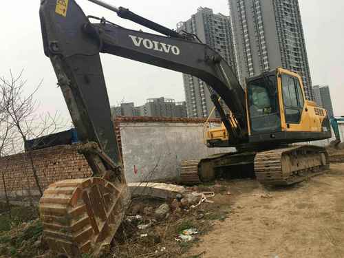 陕西出售转让二手8600小时2010年沃尔沃EC210B挖掘机