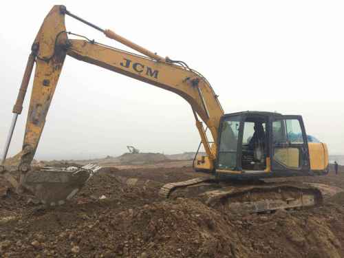 山东出售转让二手4500小时2013年山重建机JCM912C挖掘机