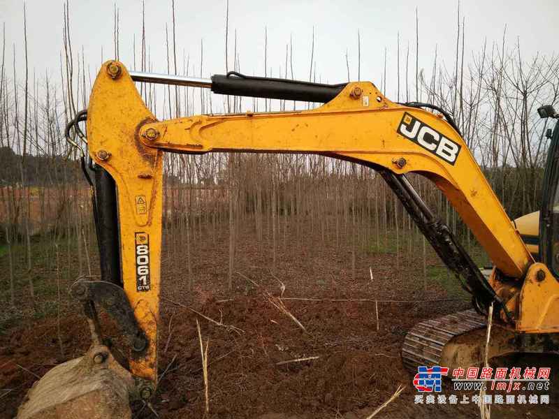 湖北出售转让二手5500小时2012年JCB8061挖掘机