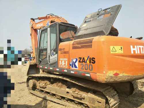 河北出售转让二手7300小时2009年日立ZX200挖掘机