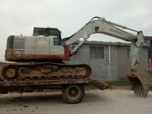 河南出售转让二手3000小时2011年竹内TB1135C挖掘机