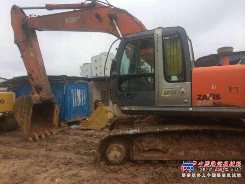 广东出售转让二手5000小时2012年日立ZX250H挖掘机