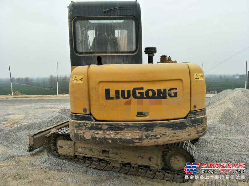 河南出售转让二手2980小时2014年柳工CLG906D挖掘机