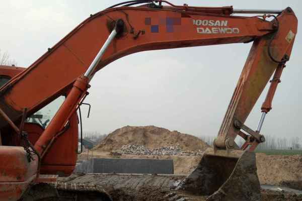 河南出售转让二手12938小时2007年斗山DH220LC挖掘机