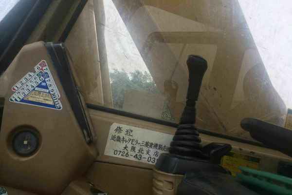 广东出售转让二手10000小时2003年卡特彼勒320B挖掘机