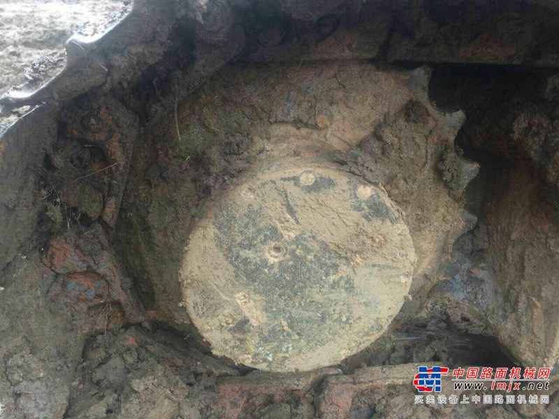 广东出售转让二手10000小时2003年小松PC60挖掘机