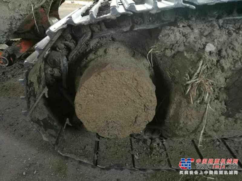 黑龙江出售转让二手4600小时2014年日立ZX210LC挖掘机