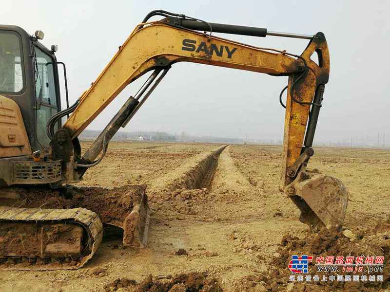 湖北出售转让二手6700小时2012年三一重工SY60挖掘机