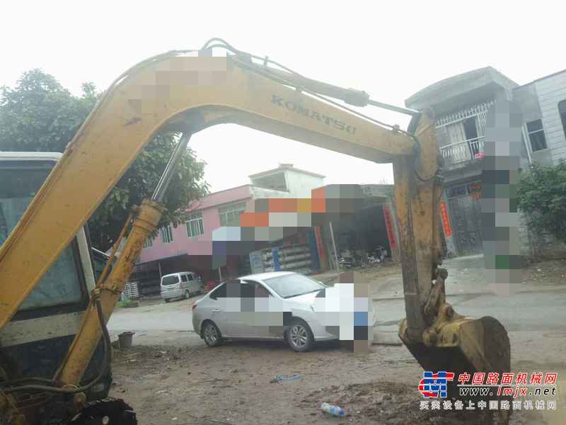 广东出售转让二手12000小时2004年小松PC60挖掘机