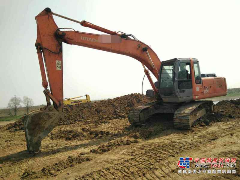 安徽出售转让二手12000小时2006年日立ZX200挖掘机