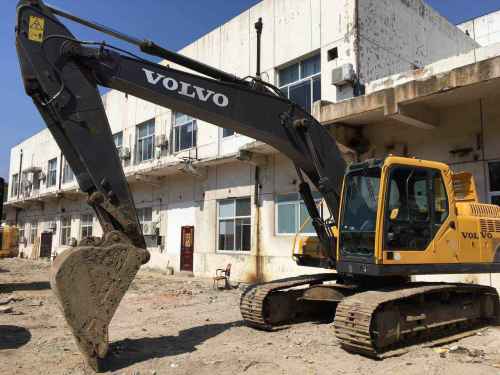 江苏出售转让二手8200小时2009年沃尔沃EC210B挖掘机
