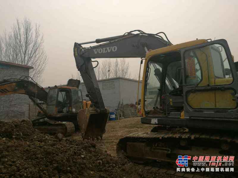 山东出售转让二手10442小时2010年沃尔沃EC210BLC挖掘机