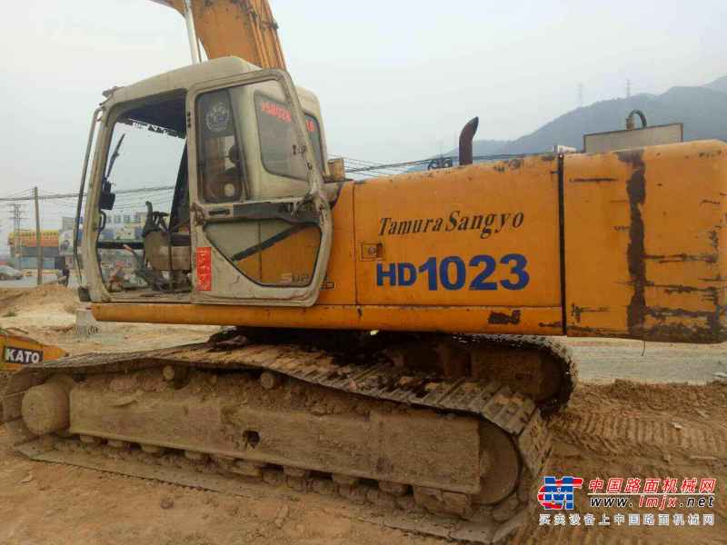 广西出售转让二手6000小时2010年加藤HD1023III挖掘机
