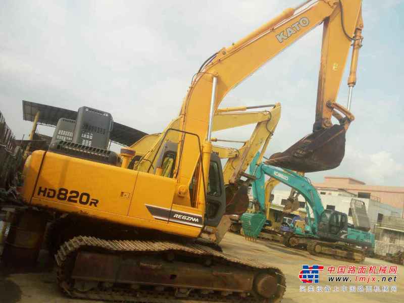 广东出售转让二手2000小时2012年加藤HD820R挖掘机