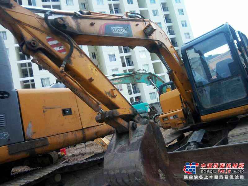 云南出售转让二手2762小时2014年福田雷沃FR75挖掘机