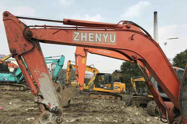 安徽出售转让二手8000小时2010年振宇ZY80挖掘机
