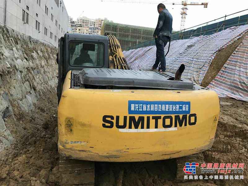 安徽出售转让二手9900小时2010年住友SH210挖掘机