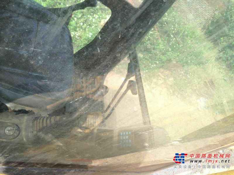 广东出售转让二手10000小时2005年小松PC200挖掘机