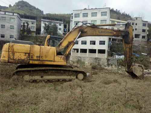 贵州出售转让二手10593小时2011年柳工920D挖掘机