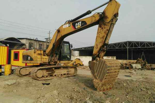 重庆出售转让二手7000小时2010年卡特彼勒320D挖掘机