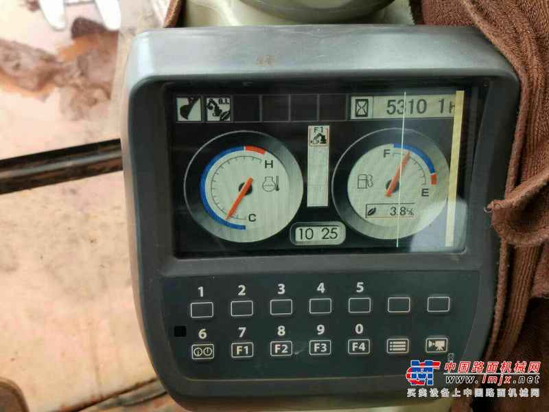 江西出售转让二手5900小时2012年日立ZX240挖掘机