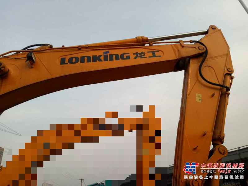 陕西出售转让二手2400小时2012年龙工LG6360挖掘机