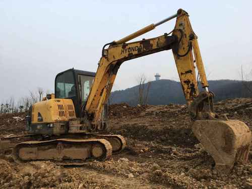 江苏出售转让二手7600小时2013年现代R60挖掘机