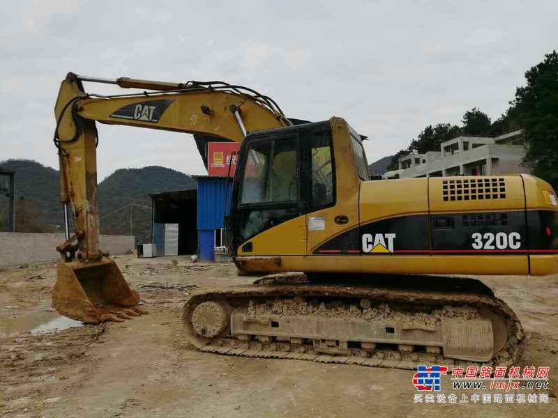贵州出售转让二手17518小时2004年卡特彼勒320C挖掘机