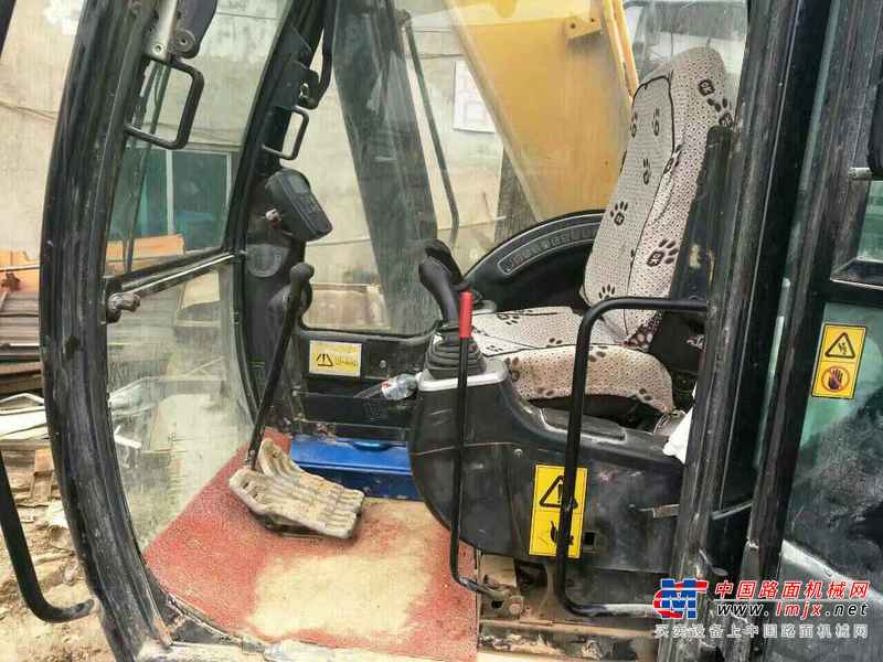 贵州出售转让二手6000小时2011年JCBJS210SC挖掘机