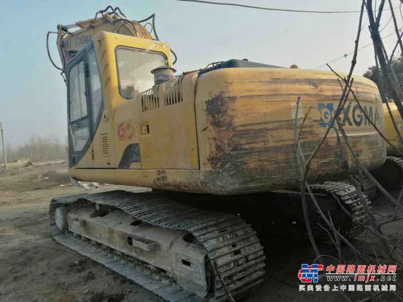 河南出售转让二手4500小时2012年厦工XG822LC挖掘机