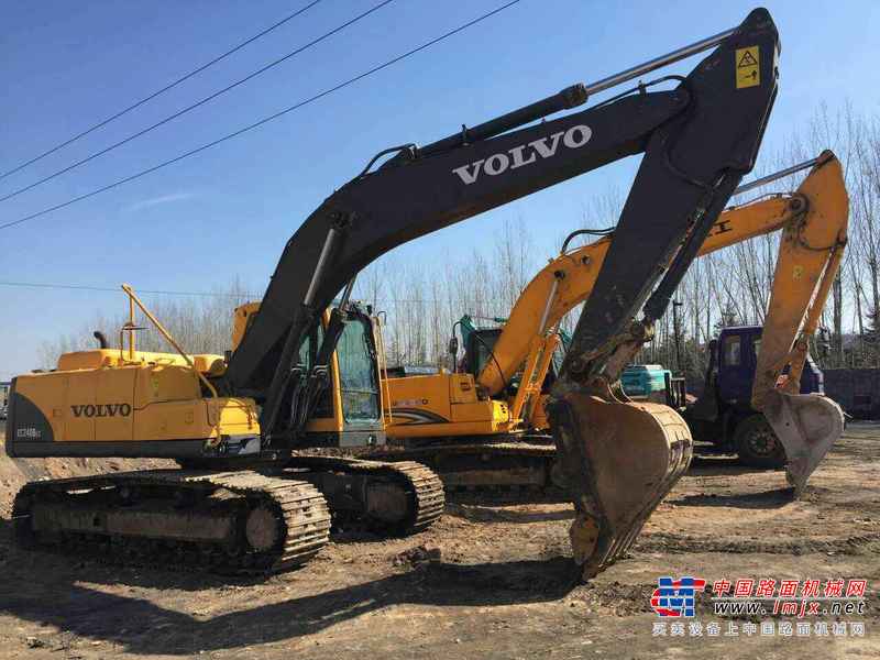 山西出售转让二手4000小时2013年沃尔沃EC210B挖掘机