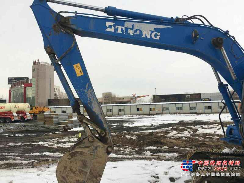 宁夏出售转让二手8000小时2011年山重建机JCM916D挖掘机
