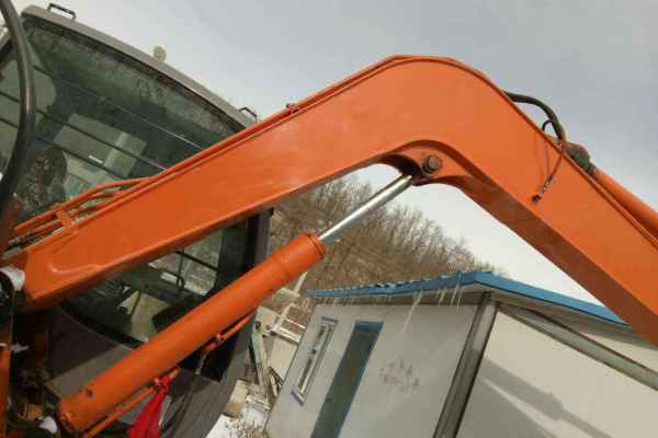 辽宁出售转让二手4527小时2010年日立ZX70挖掘机