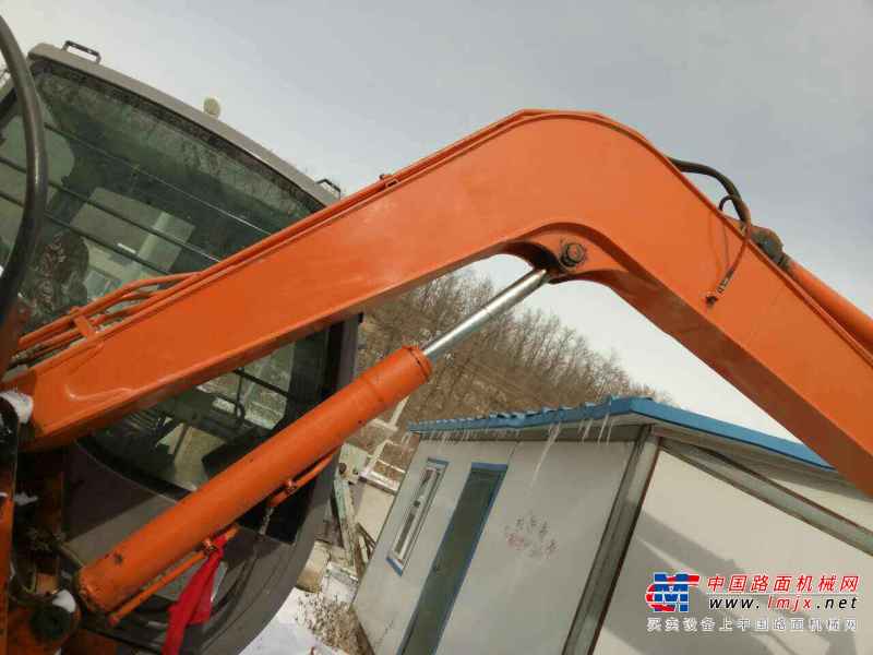 辽宁出售转让二手4527小时2010年日立ZX70挖掘机
