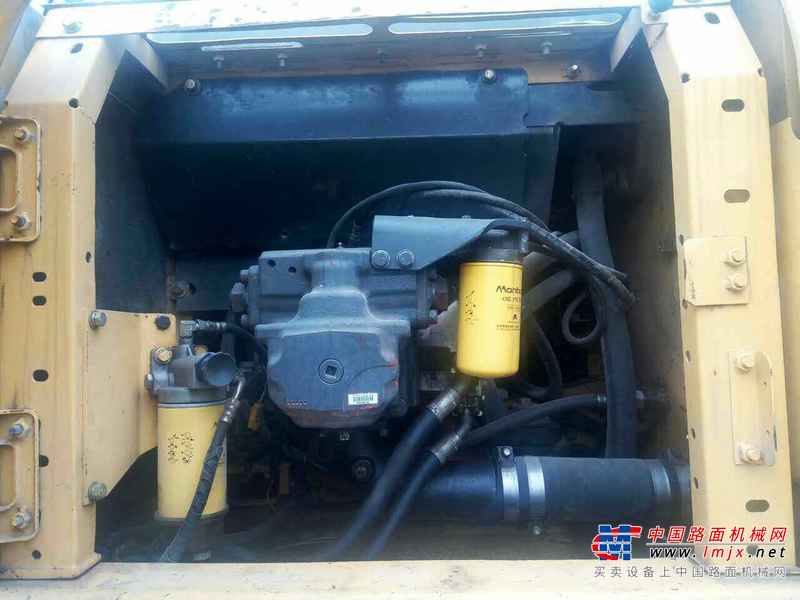 贵州出售转让二手4600小时2005年小松PC220挖掘机