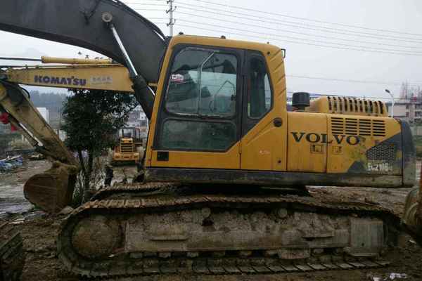 贵州出售转让二手11280小时2007年沃尔沃EC210BLC挖掘机