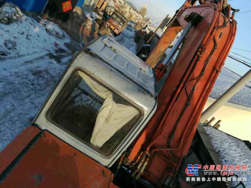 黑龙江出售转让二手14000小时2003年日立EX300挖掘机