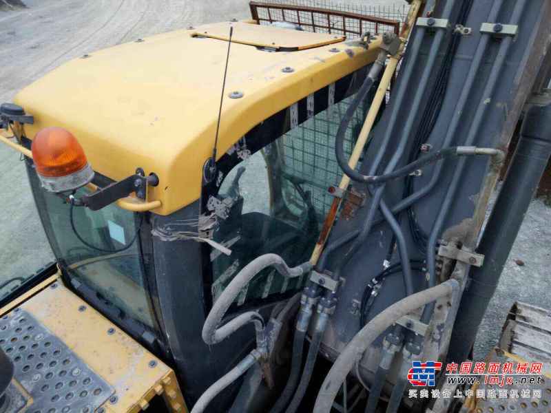 河南出售转让二手5800小时2014年沃尔沃EC220D挖掘机