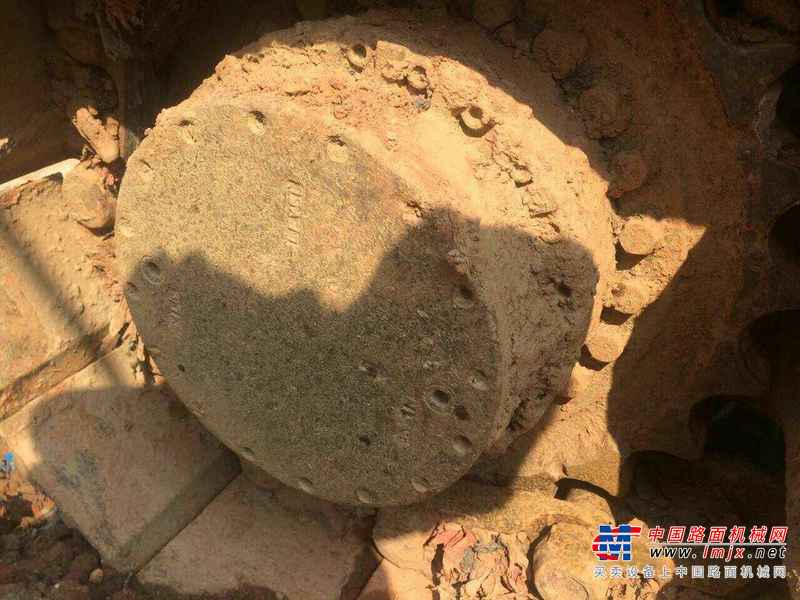 广东出售转让二手9000小时2009年加藤HD1430III挖掘机