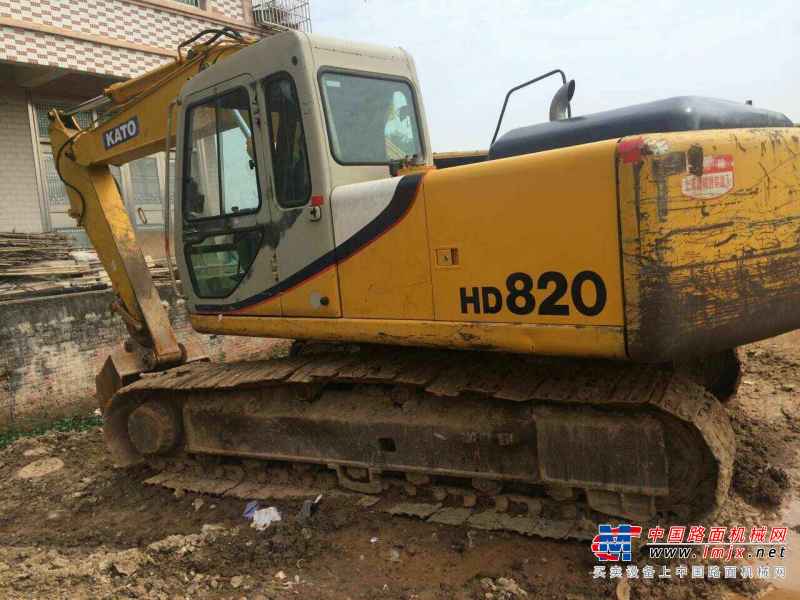 广东出售转让二手8000小时2004年加藤HD820II挖掘机