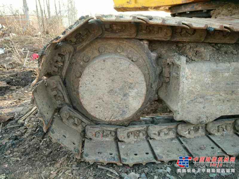 河南出售转让二手6000小时2011年龙工LG6065挖掘机