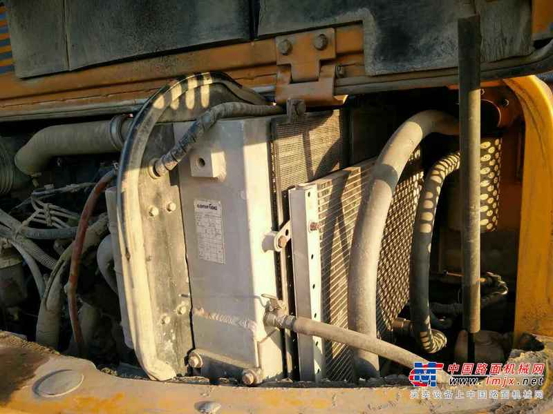 河南出售转让二手6000小时2011年龙工LG6065挖掘机