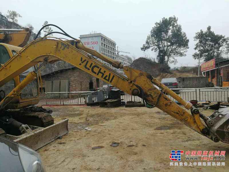 湖南出售转让二手10000小时2010年玉柴YC85挖掘机