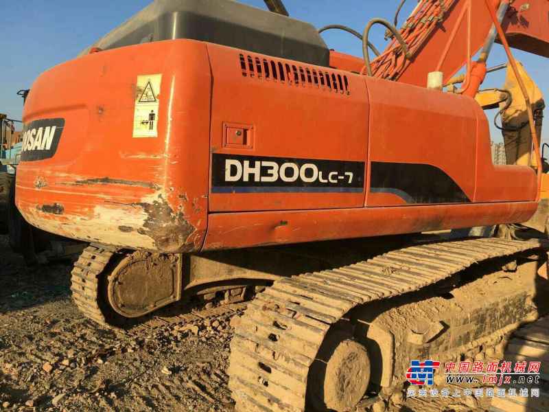 宁夏出售转让二手6000小时2012年斗山DH300LC挖掘机