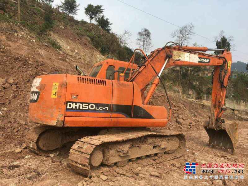 重庆出售转让二手9000小时2009年斗山DH150LC挖掘机